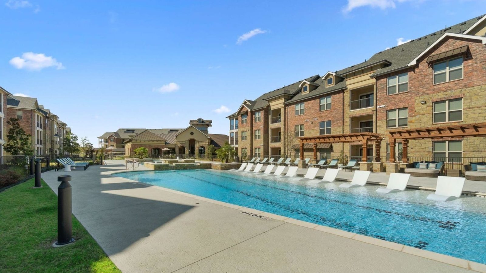 the pool at The Auberge of Burleson