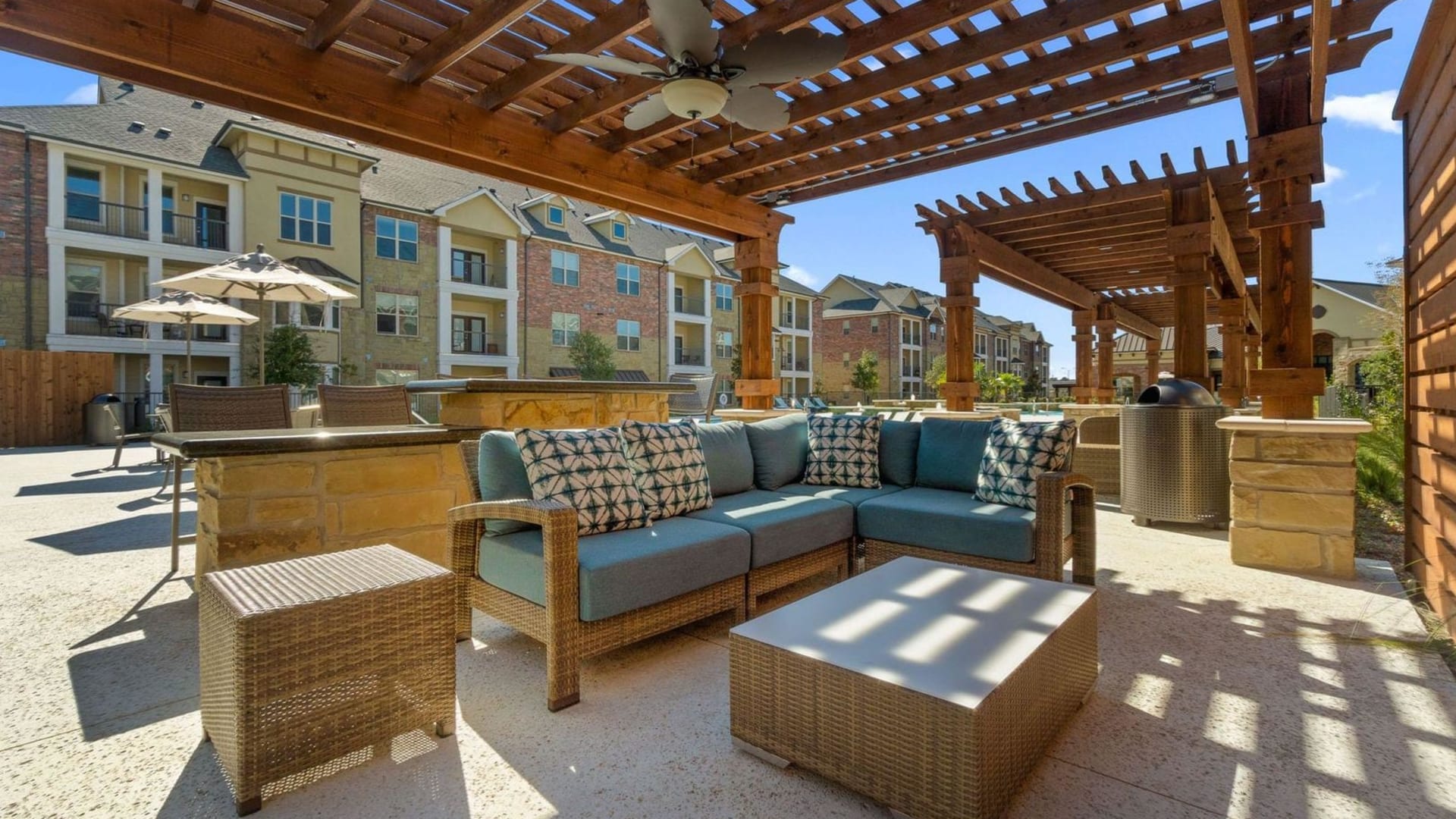 patio furniture and a pergola at The Auberge of Burleson